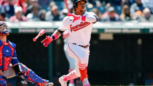 赢得胜利却心情沉重，雷霆队战胜灰熊队，卡鲁索和杰林·威廉姆斯因伤离场.